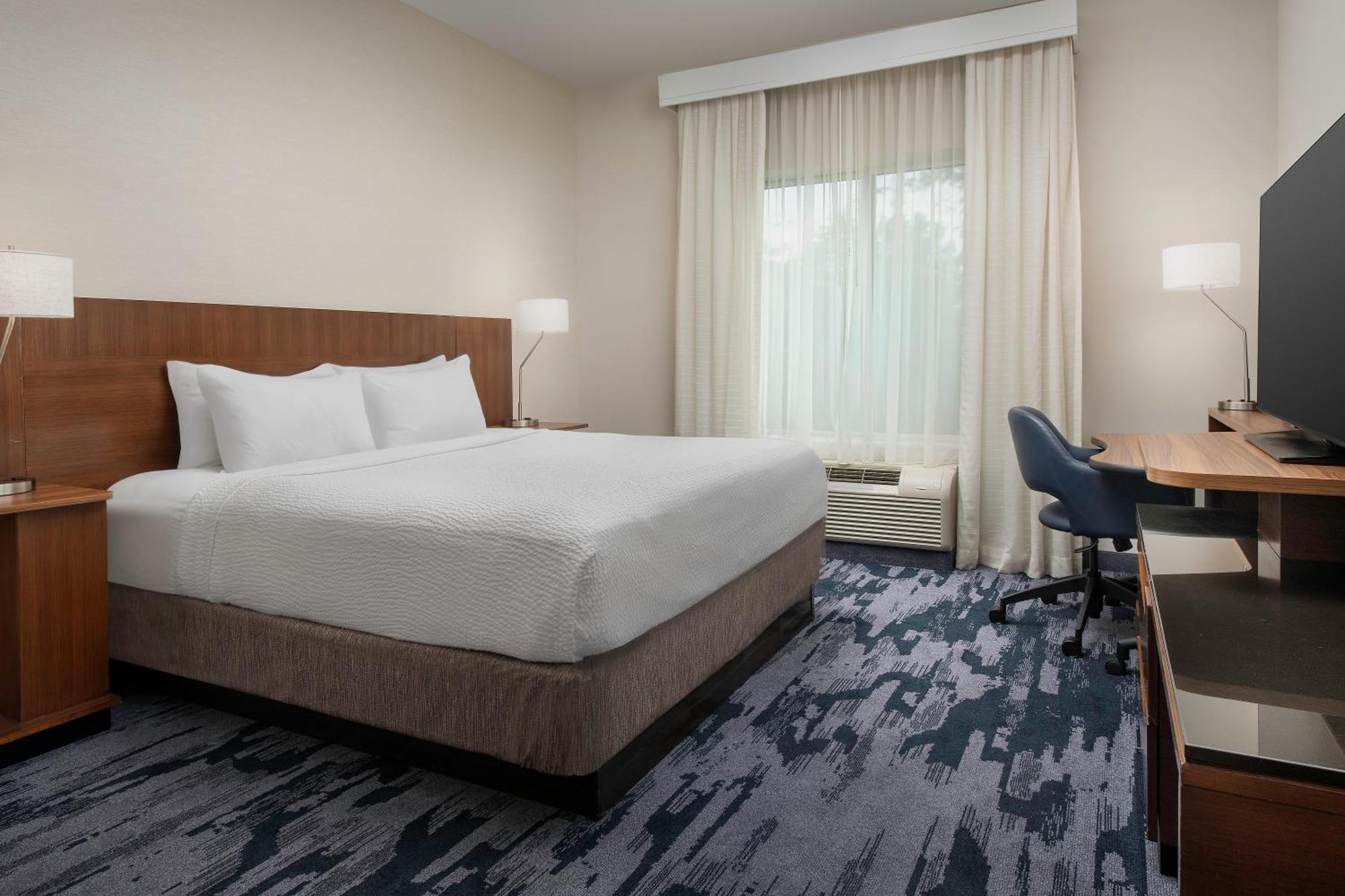 Fairfield Inn & Suites By Marriott איתקה מראה חיצוני תמונה